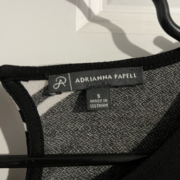 Black and white blouse - Picture 2 of 4